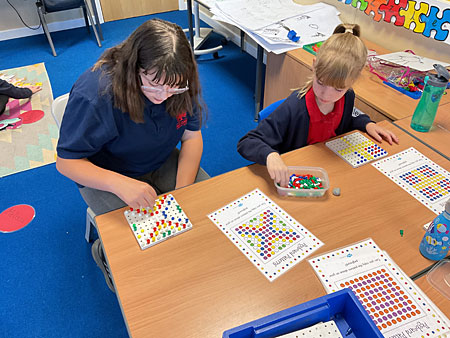 Red Oaks Primary School